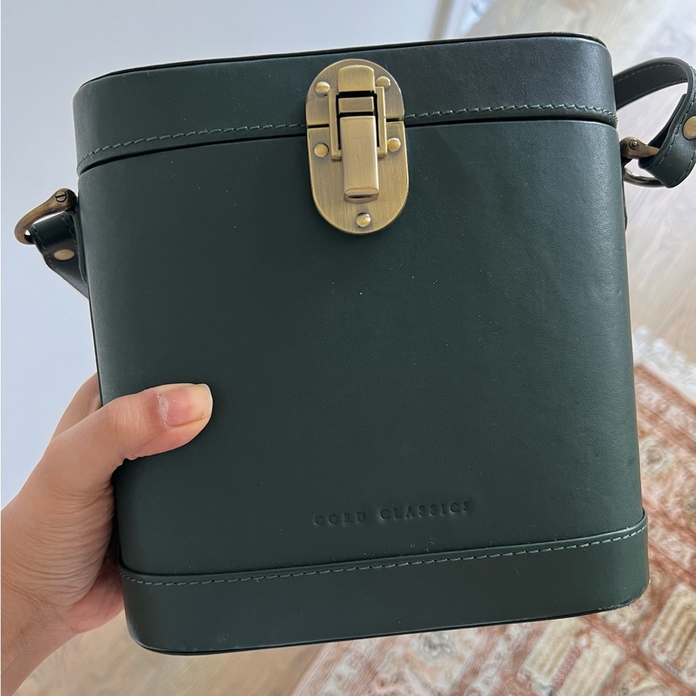 Cord Studio Forest Green Leather Crossbody Bag